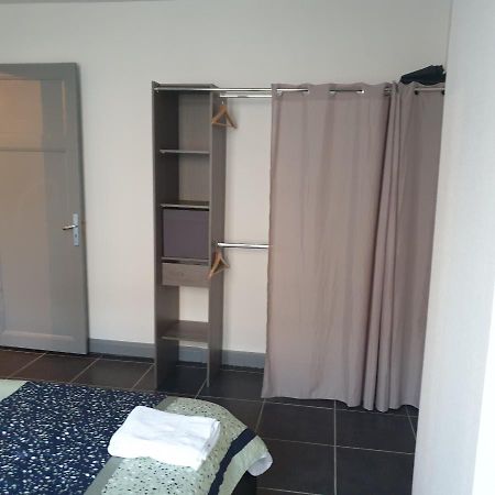 Appartement T2 Courte Duree Coup De Coeur Toute A 5 Minutes Saint-Etienne  Kültér fotó